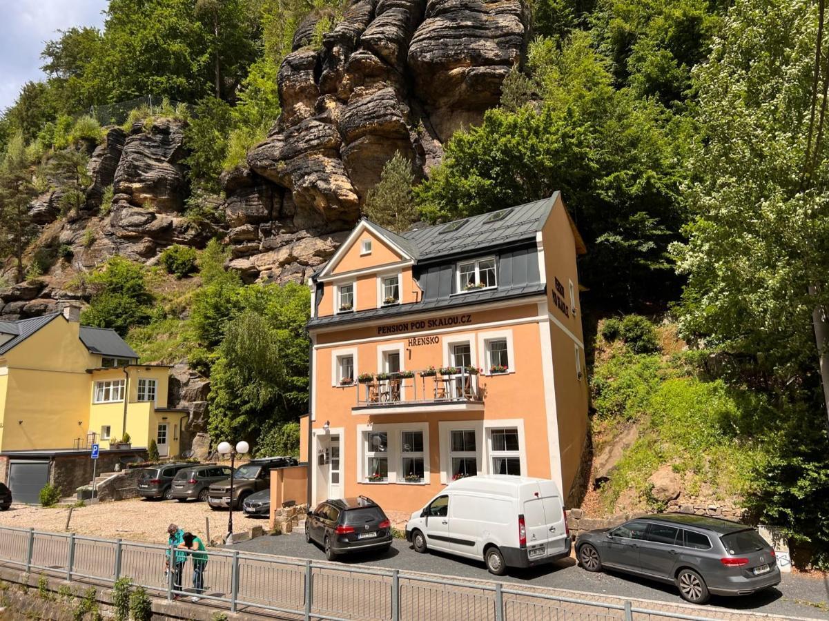 Pension Pod Skalou Hrensko Bagian luar foto