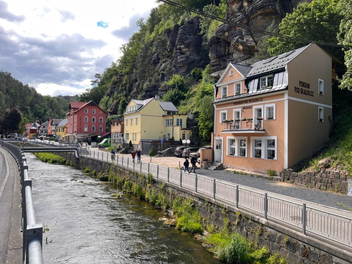 Pension Pod Skalou Hrensko Bagian luar foto