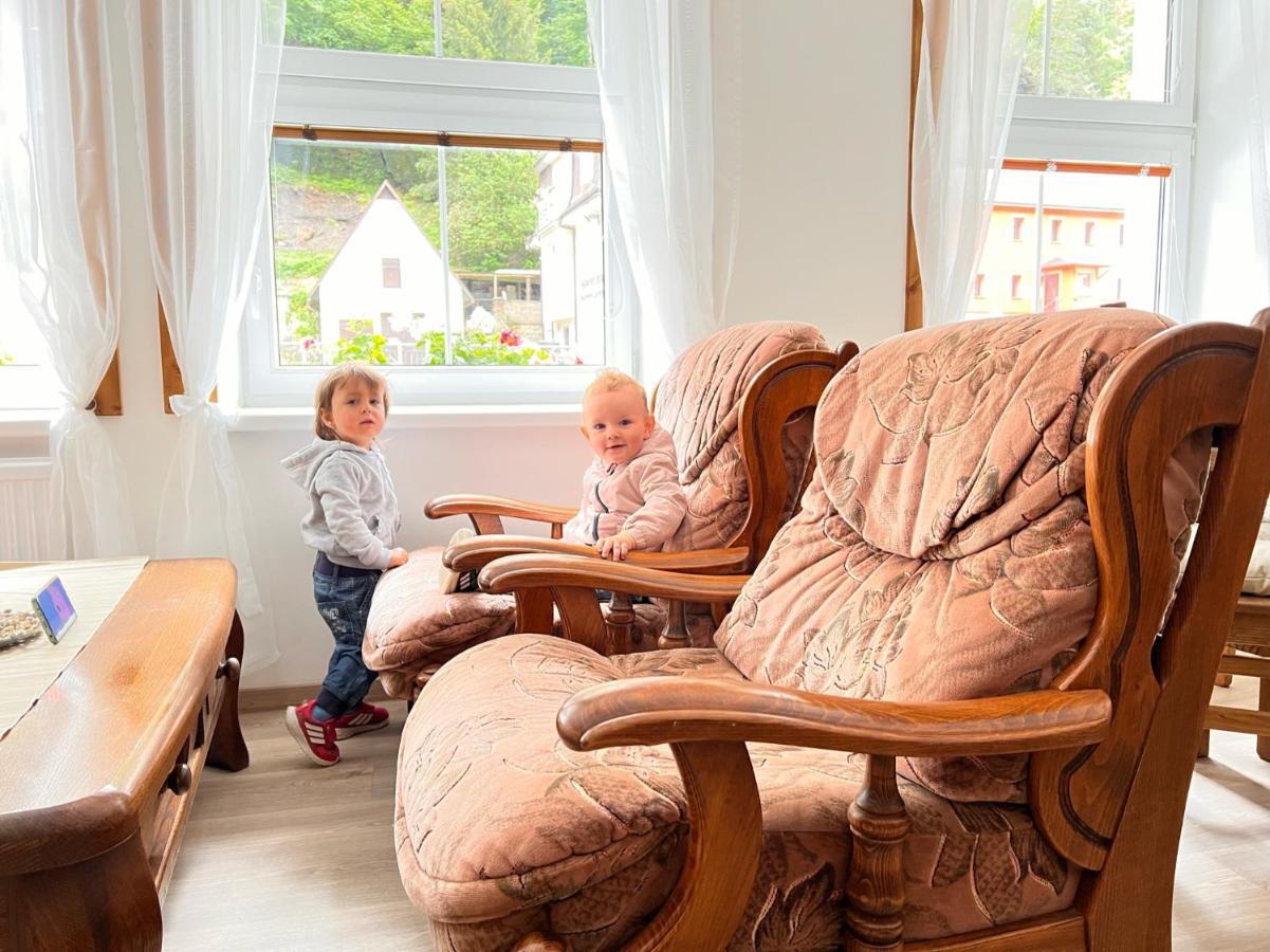 Pension Pod Skalou Hrensko Bagian luar foto
