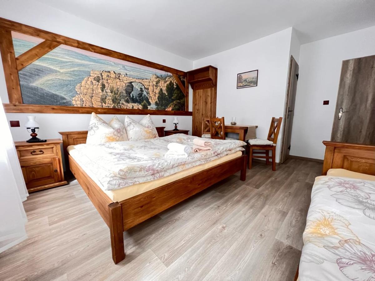 Pension Pod Skalou Hrensko Bagian luar foto