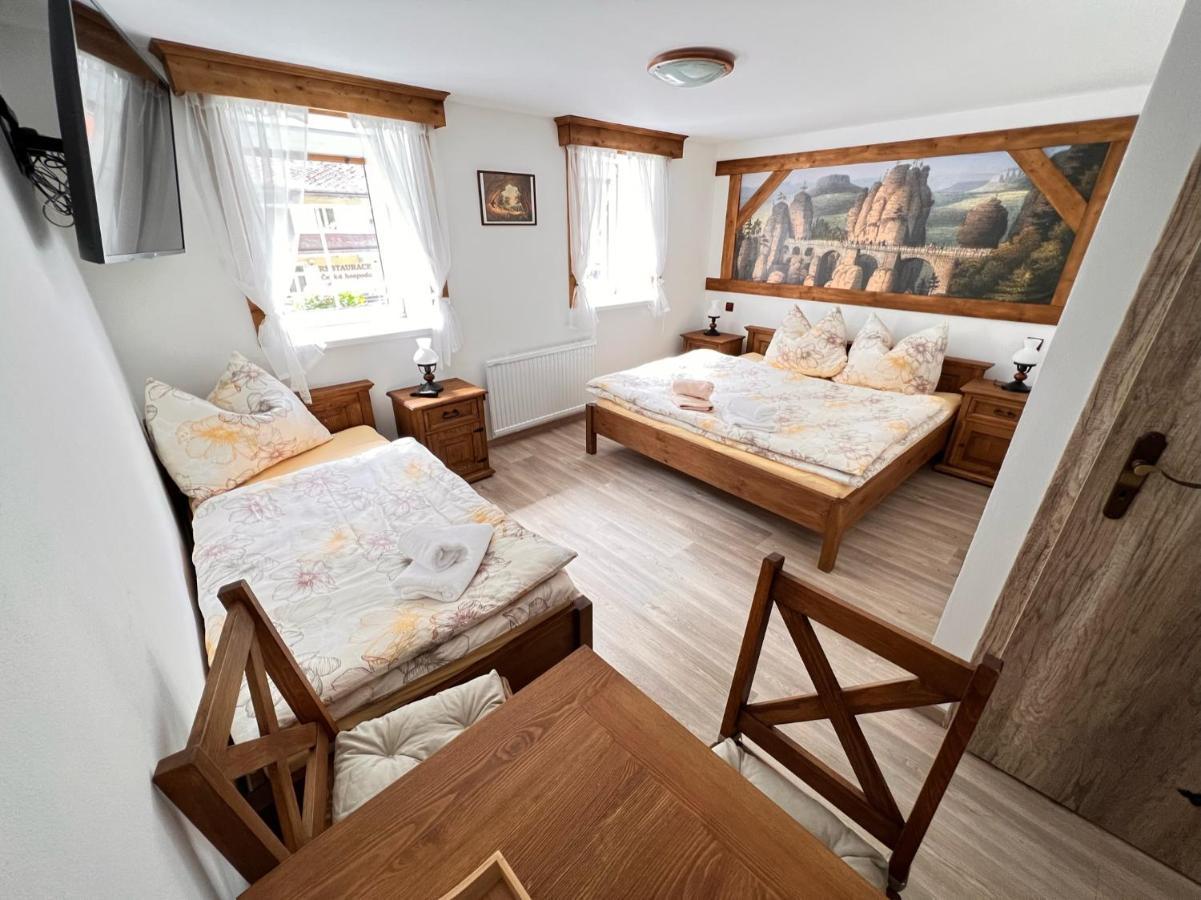 Pension Pod Skalou Hrensko Bagian luar foto