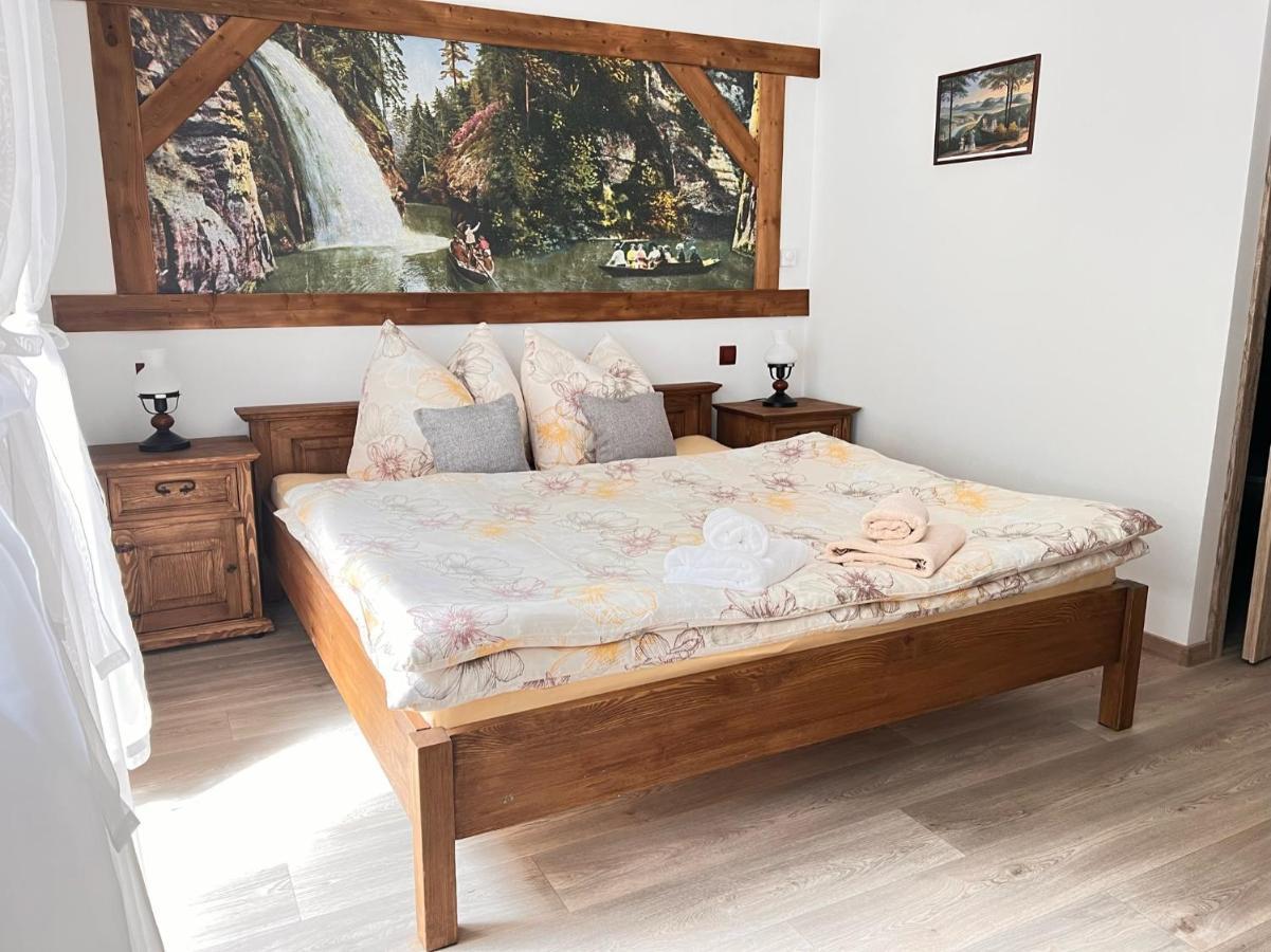 Pension Pod Skalou Hrensko Bagian luar foto