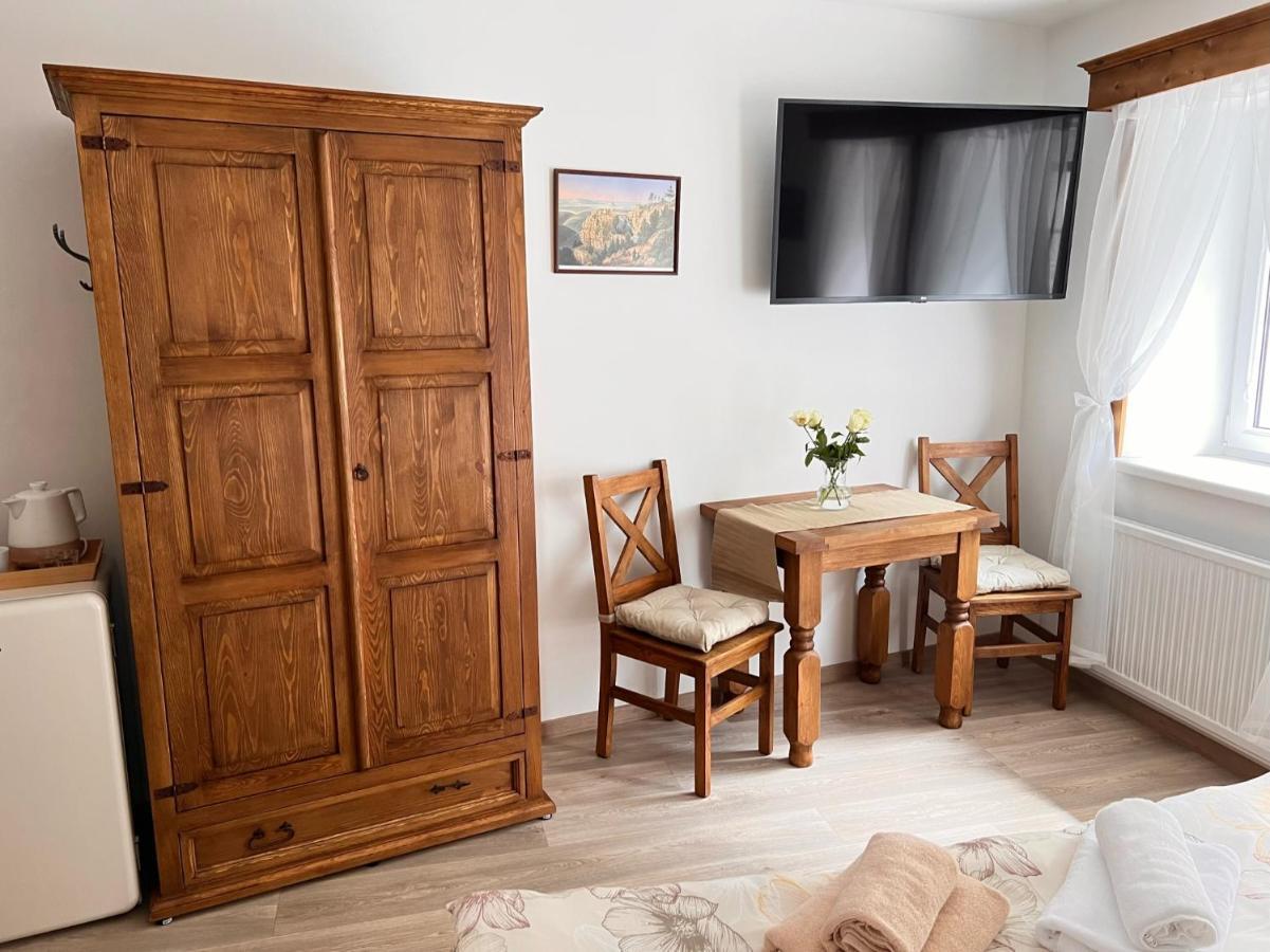 Pension Pod Skalou Hrensko Bagian luar foto